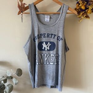 Vintage Gray Yankees Tank Top small